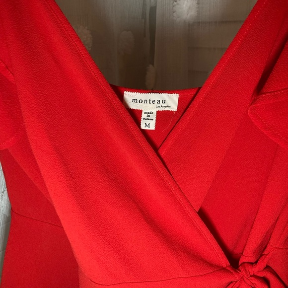 red tank top size medium - Picture 4 of 4